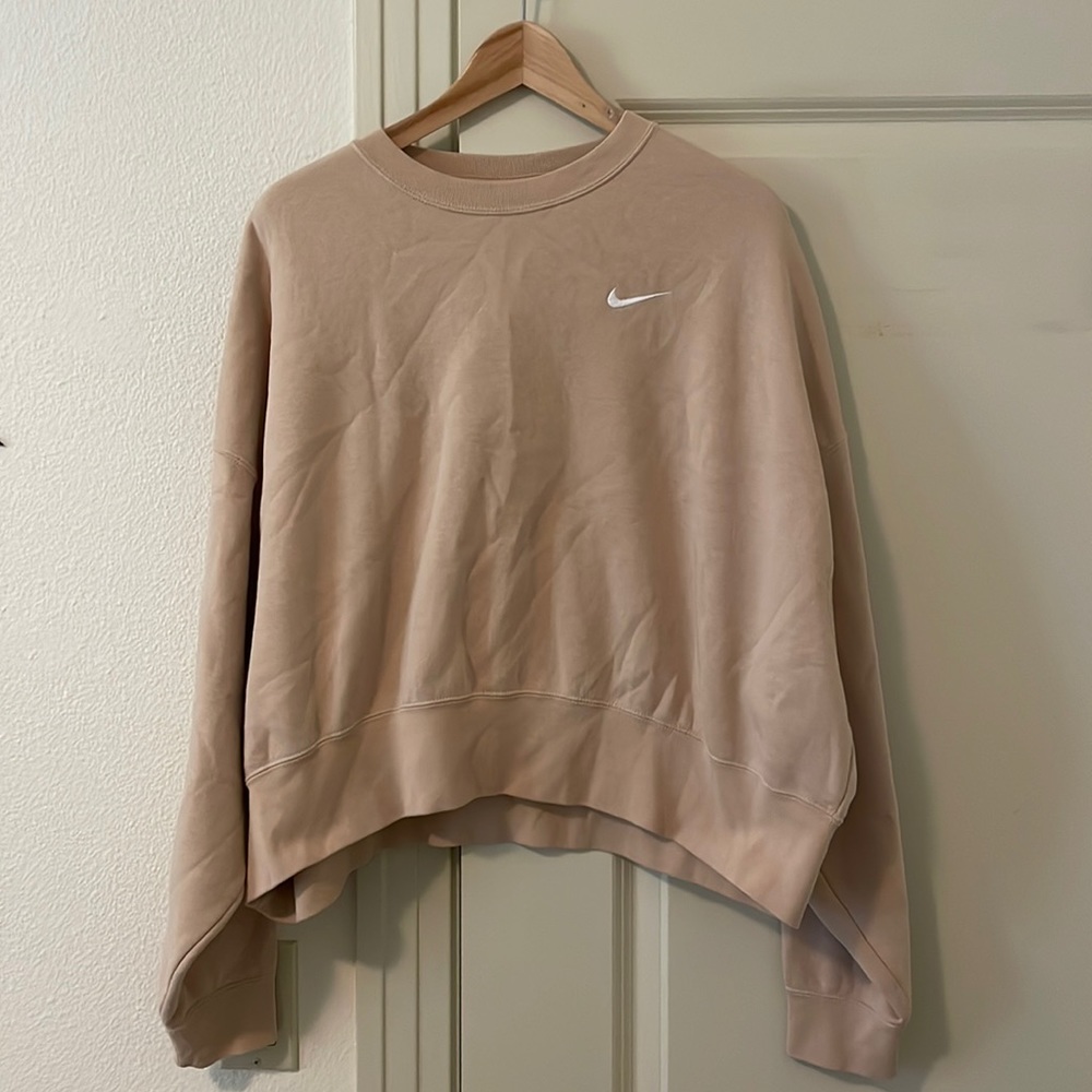 Nike crewneck sweatshirt